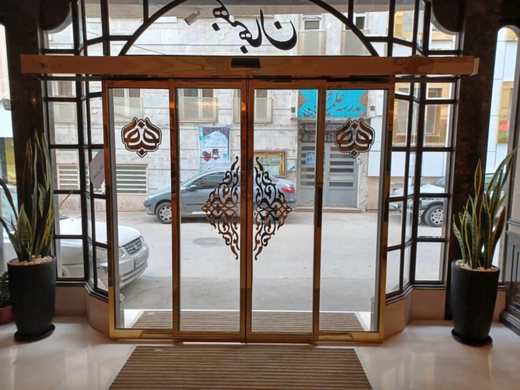 هتل بهبهان مشهد نمای ورودی