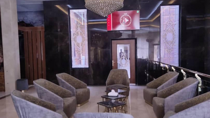 هتل قصر  نادری قم لابی 1