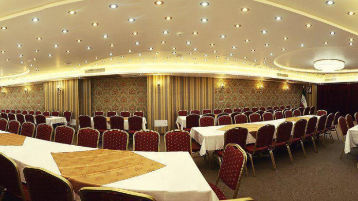 هتل ملل قم تالار پذیرایی هتل ملل قم تالار پذیرایی