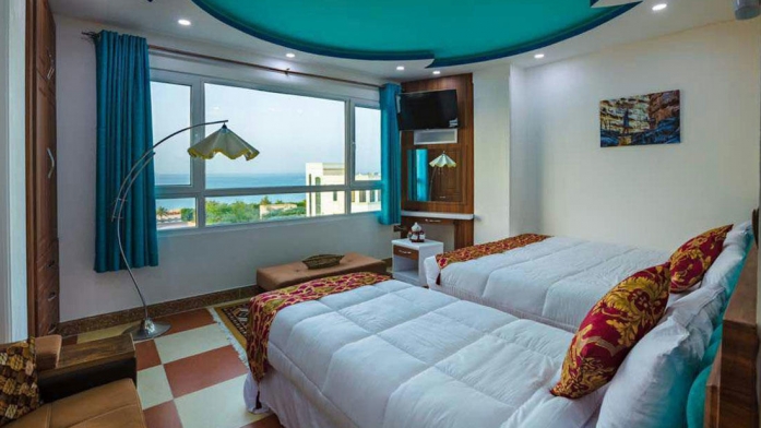 هتل رخسار قشم اتاق دو تخته تویین هتل رخسار قشم اتاق دو تخته تویین