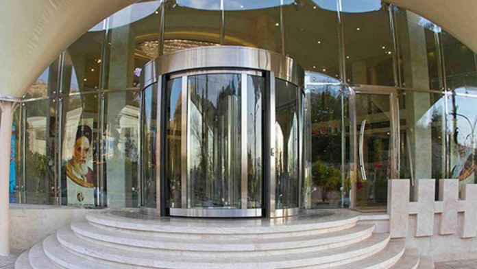 هتل رویال شیراز نمای بیرونی 2 هتل رویال شیراز نمای بیرونی 2