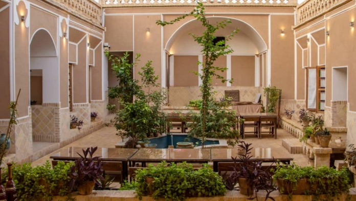 اقامتگاه سنتی خوان سالار یزد فضای داخلی اقامتگاه 4 اقامتگاه سنتی خوان سالار یزد فضای داخلی اقامتگاه 4