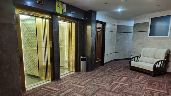 هتل قصر  نادری قم فضای داخلی هتل 1