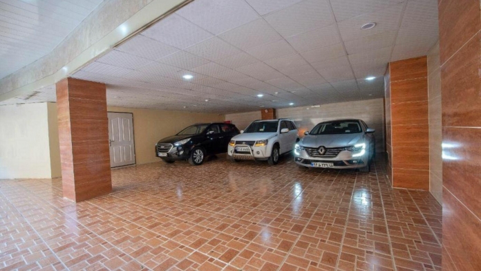 هتل آیدا تبریز فضای پارکینگ هتل آیدا تبریز فضای پارکینگ