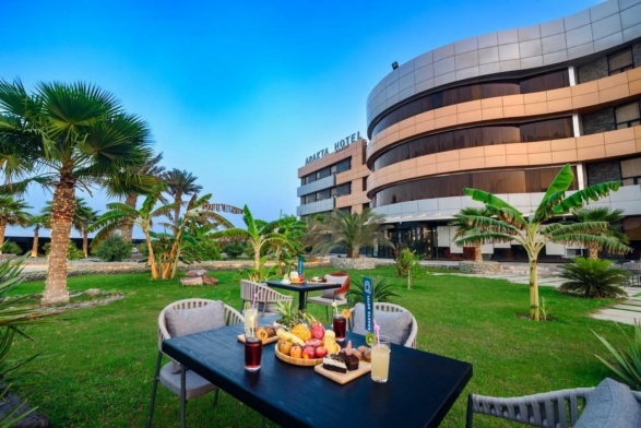 هتل آراکتا قشم نمای بیرونی هتل آراکتا قشم نمای بیرونی