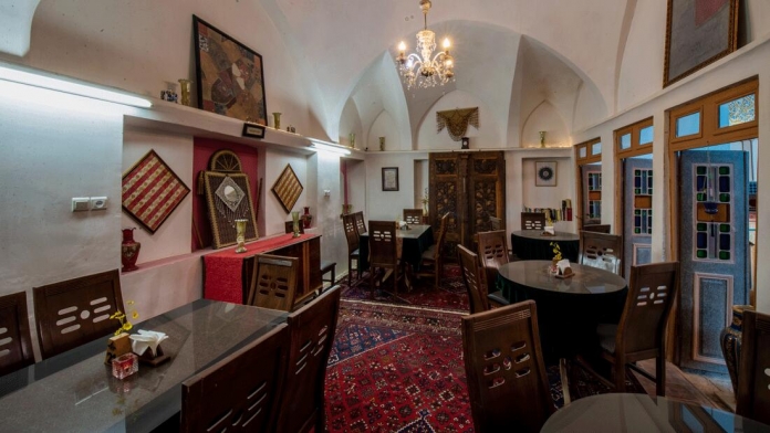 اقامتگاه سنتی نگین کاشان فضای داخلی اقامتگاه 3 اقامتگاه سنتی نگین کاشان فضای داخلی اقامتگاه 3