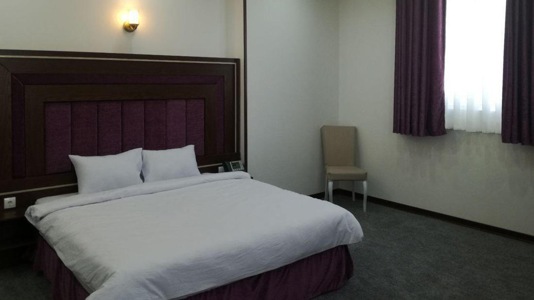 هتل میبد مشهد اتاق دو تخته دابل هتل میبد مشهد اتاق دو تخته دابل